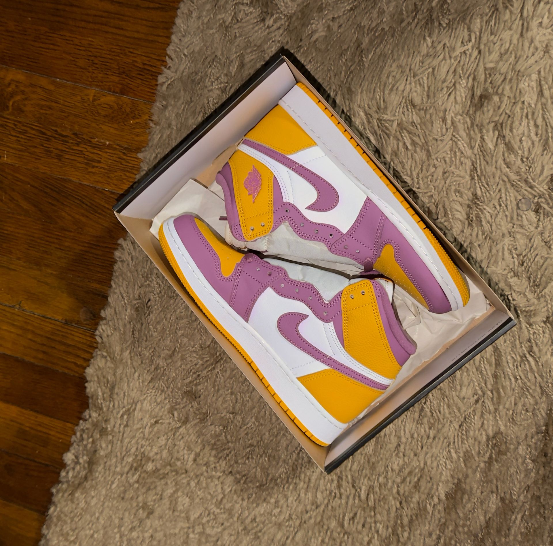 Jordan 1 Size 5.5y Brand New