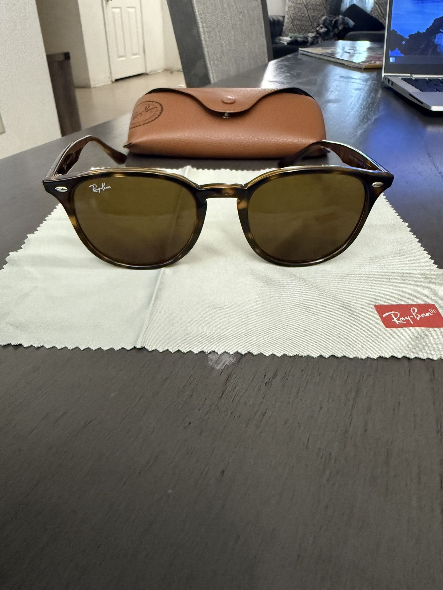Ray-Ban Sunglasses