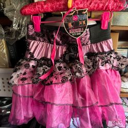 Monster Height Skirt Size 6/10