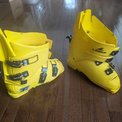 Vintage 80's Lange Tii Ski Boots