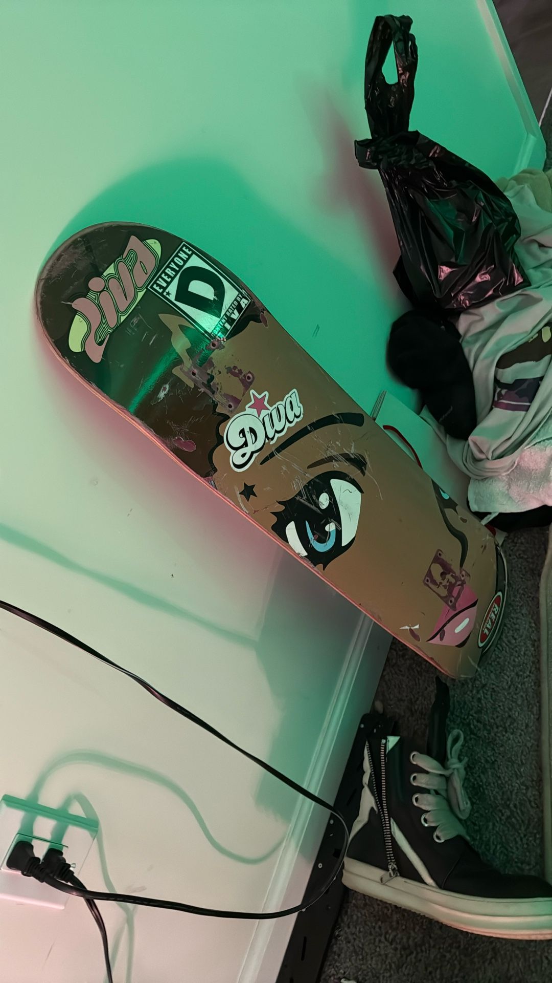 Real Skateboards DIVA Collab Already Gripped