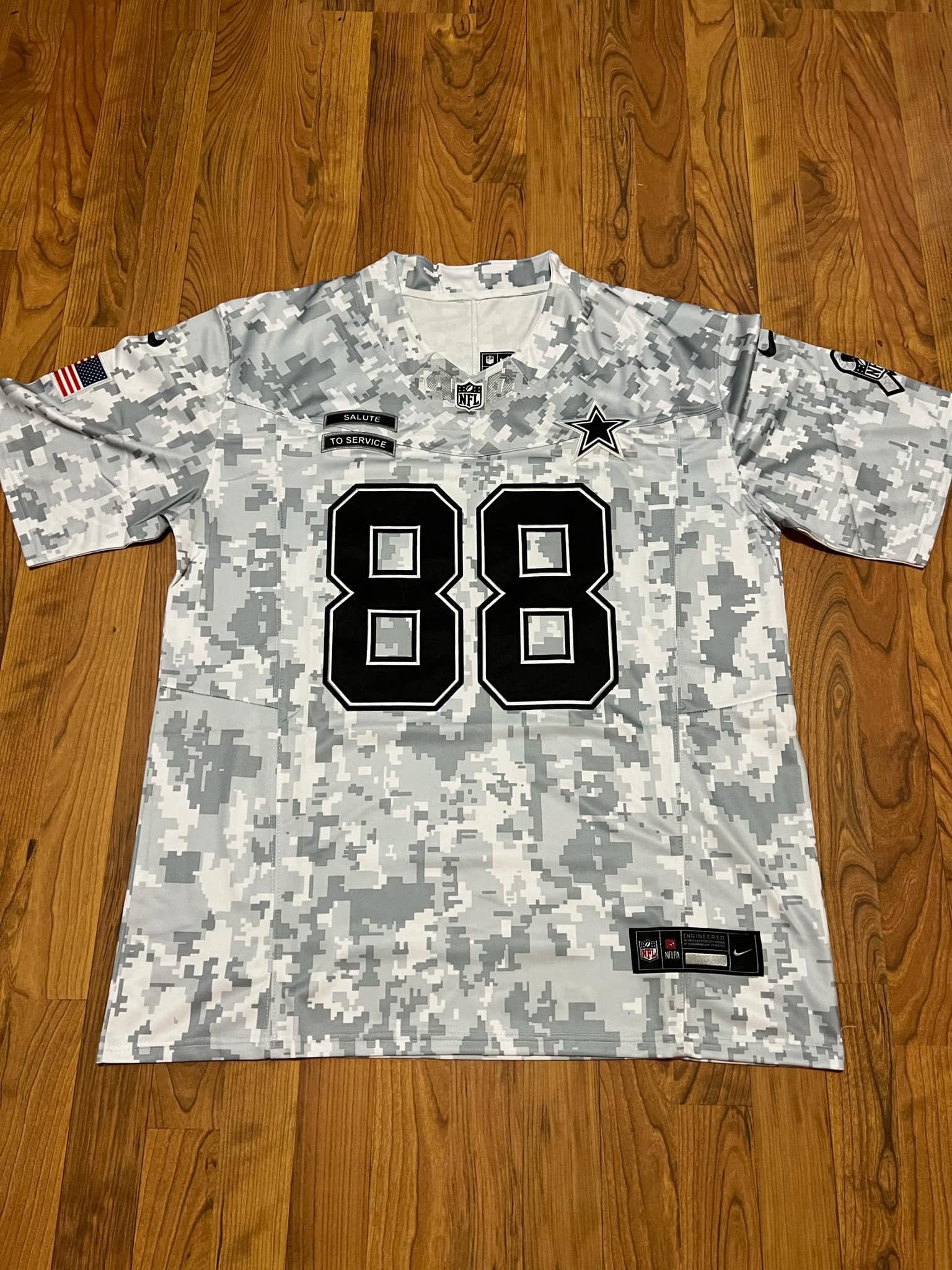 Dallas Cowboys Salute To Service CeeDee Lamb Jersey