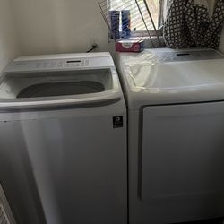 Samsung Washing Machine And Dryer