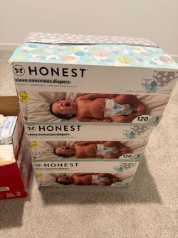 Honest/huggies diapers size 1