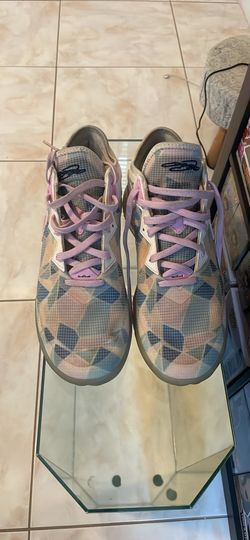 Lebron 18 cherry blossoms (brand new basically)