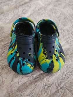 Crocs 11c clean