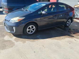 2015 Toyota pruis