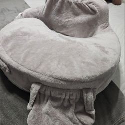 "My Brest Friend" Breast Feeding Pillow/almohada  De Lactancia/Cash Only 