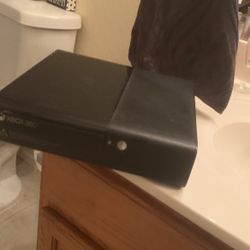Xbox 360 Selling For 200$