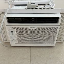 Window AC Unit