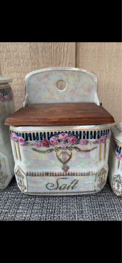 Salt Box Canister with a Wooden Lid - yes available