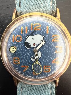 Vintage 1958 Snoopy Tennis Denim Watch