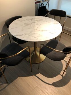 Round Marble Top Dining Table with Gold Tulip Base