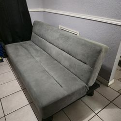 Futon 
