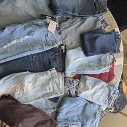 Lot Of Ladies Jeans
