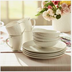 Princess House 12 Piece Set Wildflower