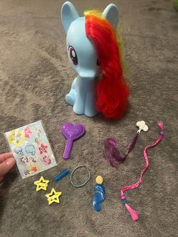 My Little Pony Rainbow Dash Magic Style Pony