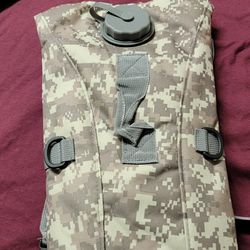 Tactical Hydration Pack 