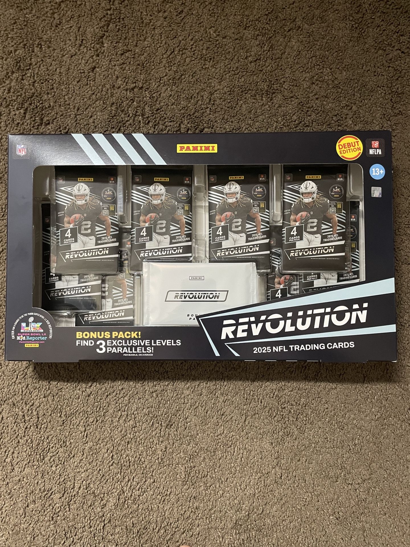Panini Revolution 2025 NFL Trading Cards