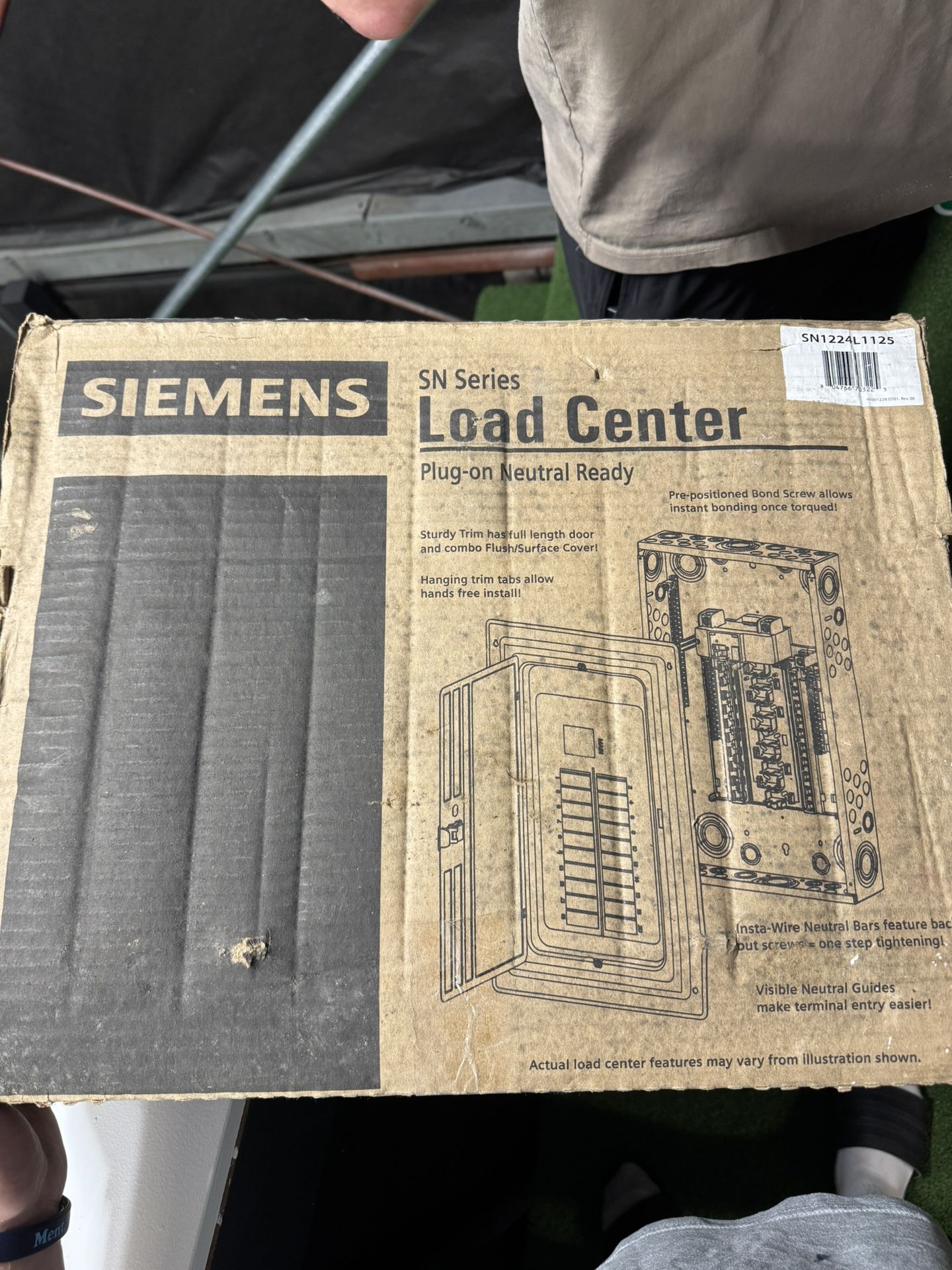 SN series main lug load center