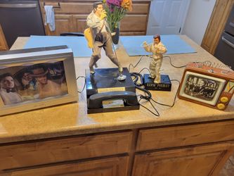Elvis Ringing Phone, Lunchbox,Radio, Vision Slide Show