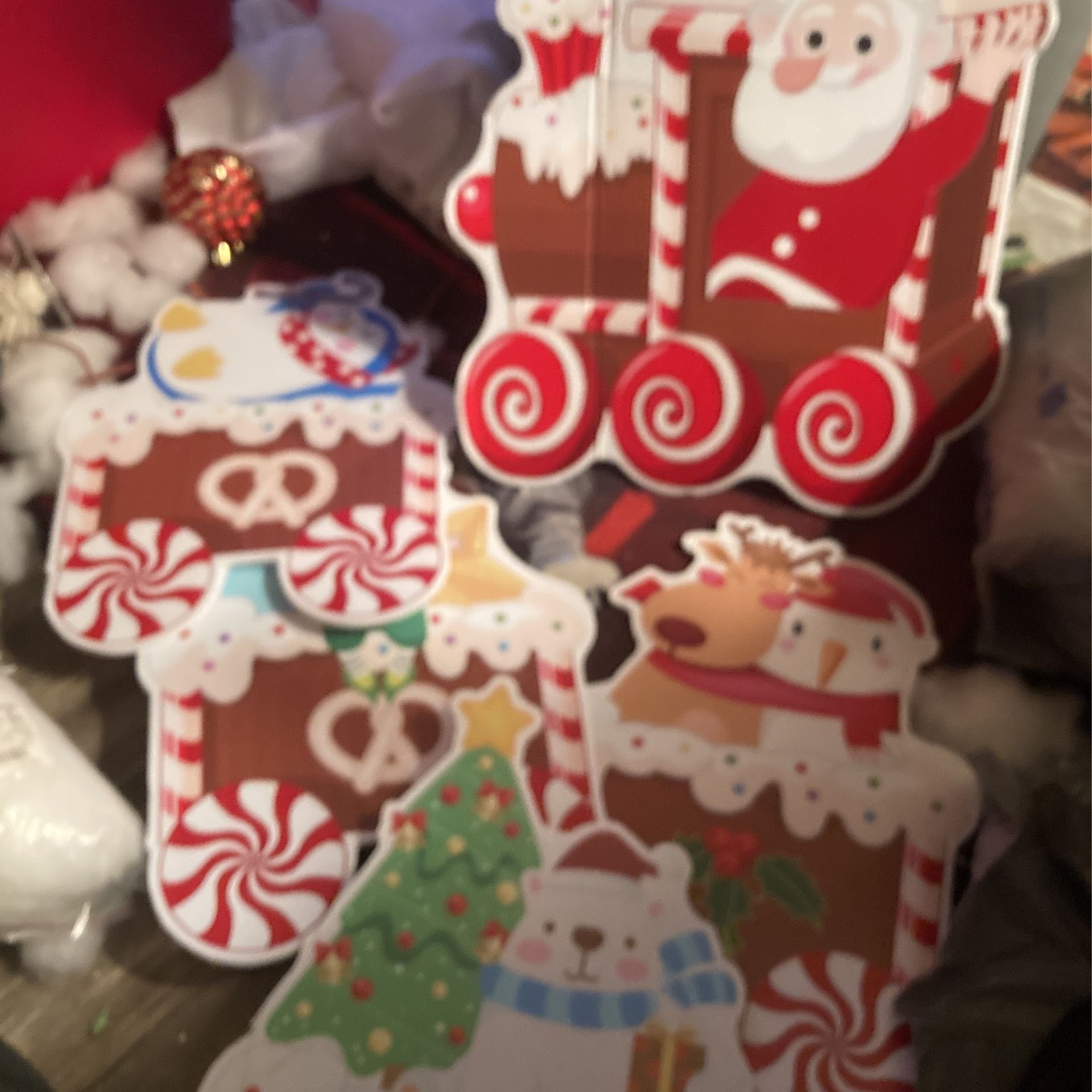 Five cardboard pictures