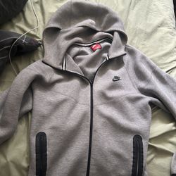 Nike Tech Windrunner Grey
