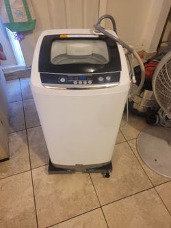 Black and Decker portable washer