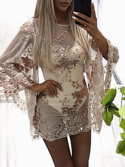 Tengo este cubre vestido Talla L pero parece M nuevo