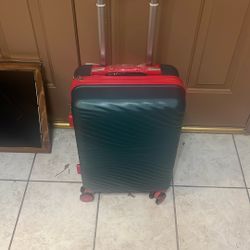 20 Inches (small) Carry On Traveler’s Luggage 