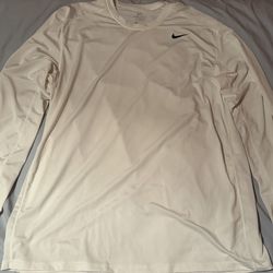 Nike Dri-Fit Long-Sleeved Shirt; Men’s 2XL