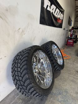 🔥 LIFT KITS • WHEELS • TIRES 🔥