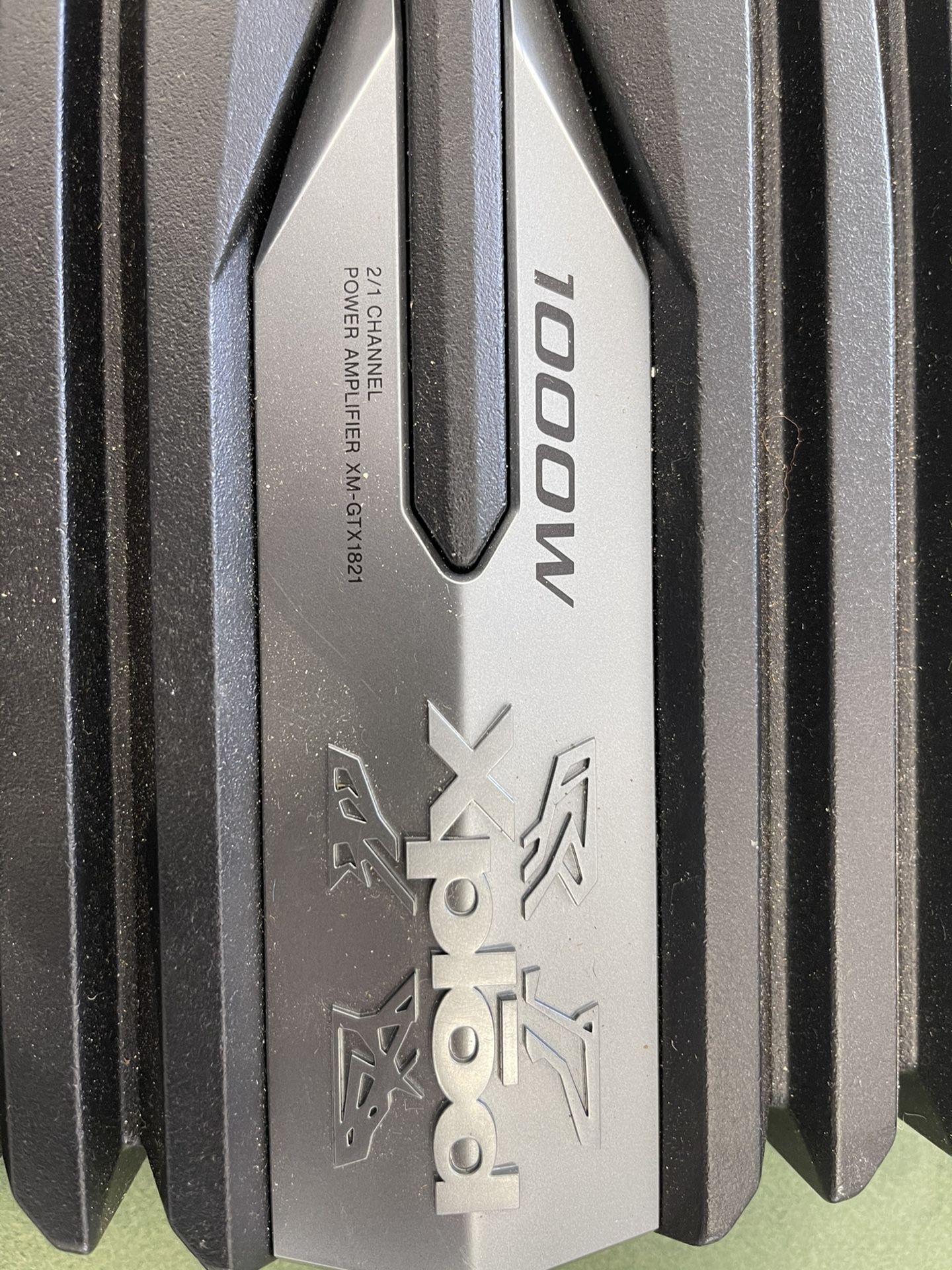 Sony Amplifier with Kit/Capacitor