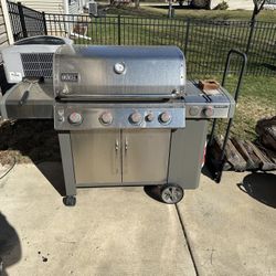 Weber Stainless Grill