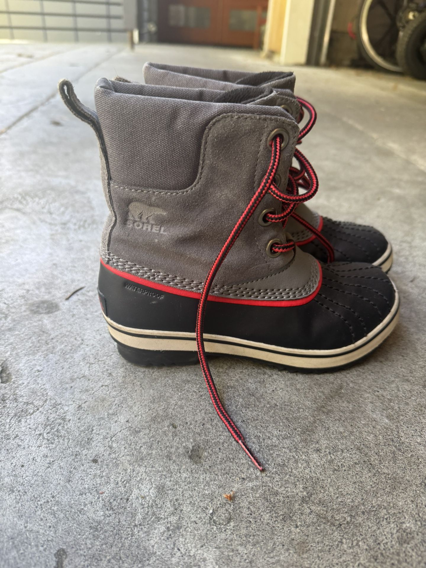 Sorel Kids Snow Boots- Size 1