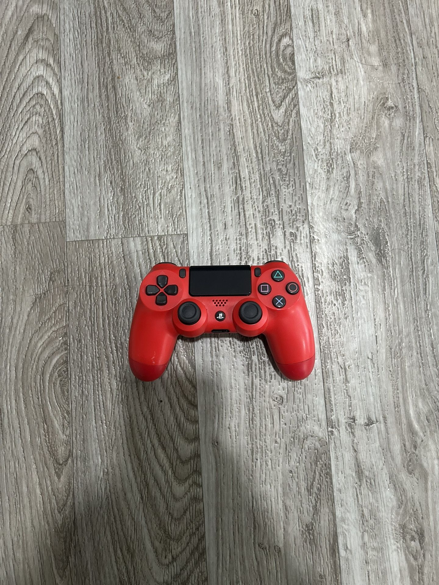 PS4 Controller