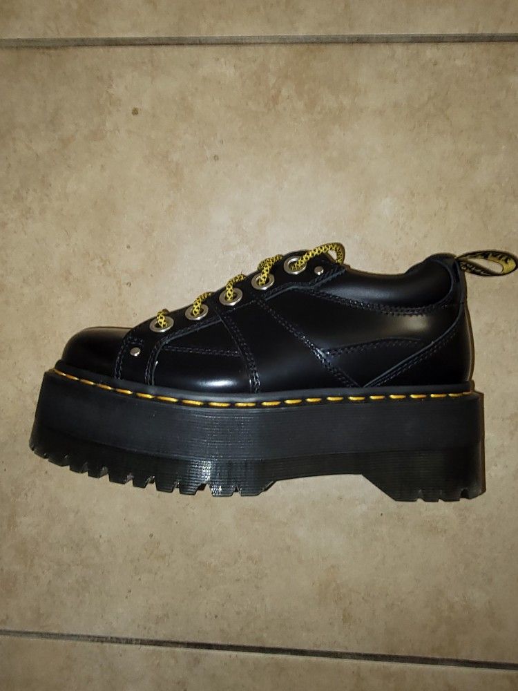Brand NEW 5-EYE MAX LEATHER PLATFORM Dr. Martens Womens 8 175 Obo