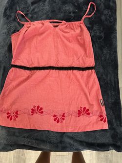 Volcom women tank top medium