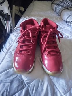 Air Jordans 11 size 8