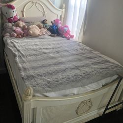 Vintage Bed Frame Set , Full
