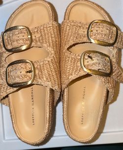 Women sandals
