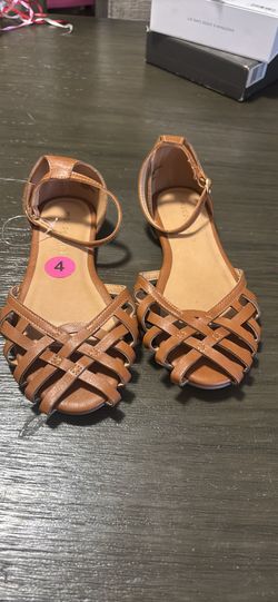 Girl sandals