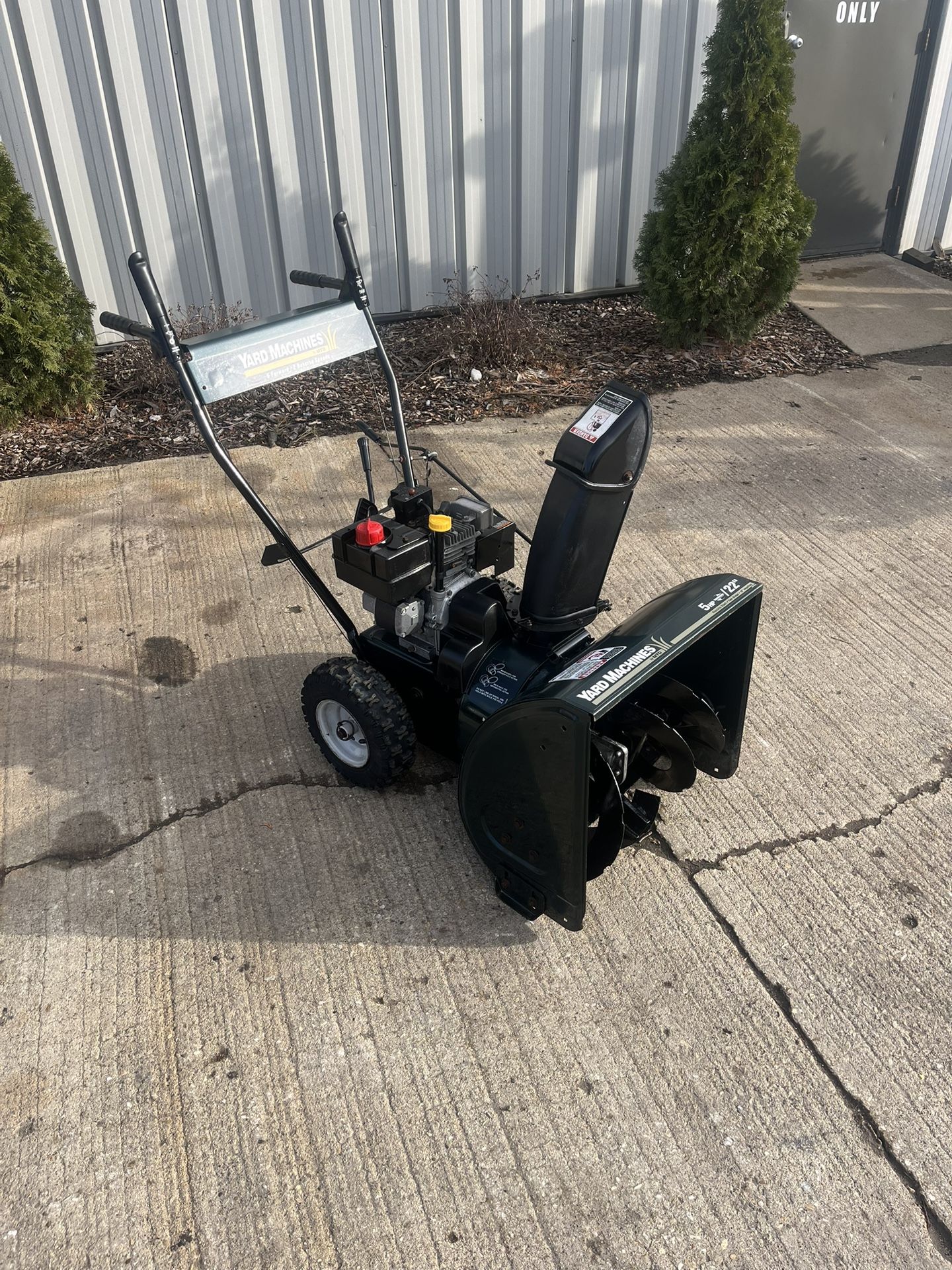 For sale a yard machine snow inch wide,5hp motor