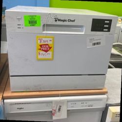 Magic Chef MCSCD6W5 Dishwasher