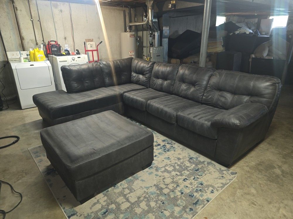Ashley Charcoal Gray 2 Piece Sectional with Ottoman