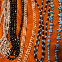 Fantasy Jewel Or Vintage Jewelry 