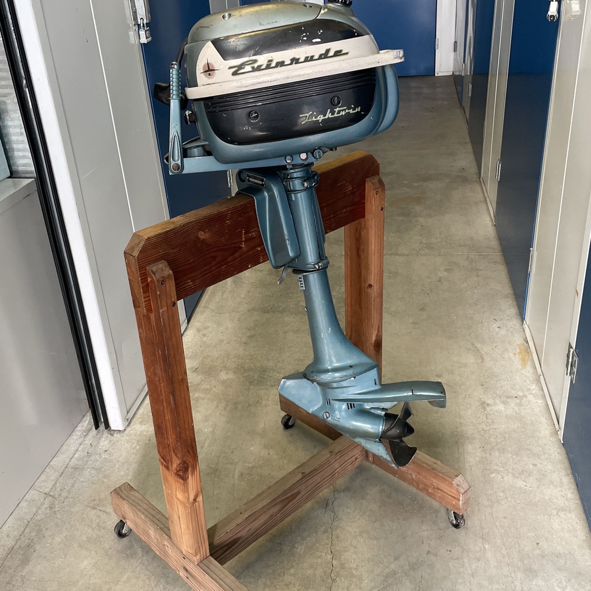 Evinrude Lightwin 3 outboard Motor