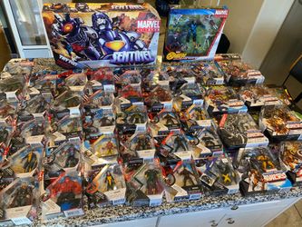 Marvel Universe huge lot