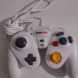 GAMECUBE CONTROLLER 