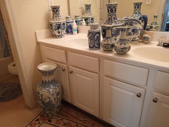 MOVING SALE PRICED TO SELL